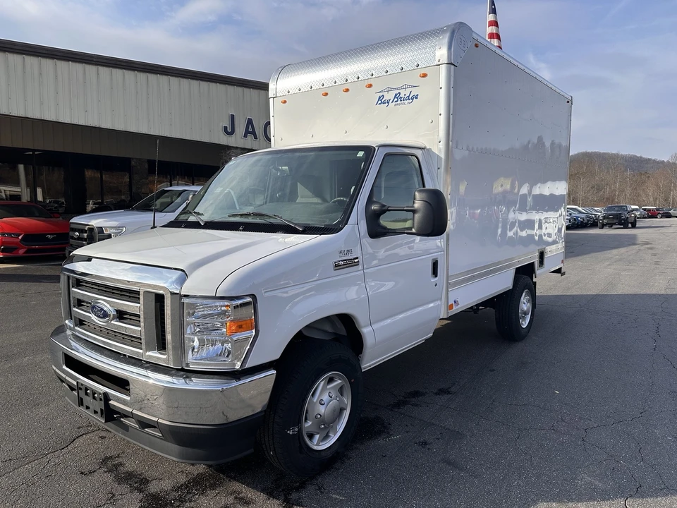 2025 Ford Econoline Van - Image 2 of 23