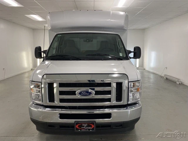 2025 Ford Econoline Van - Image 2 of 12