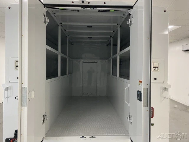 2025 Ford Econoline Van - Image 7 of 12
