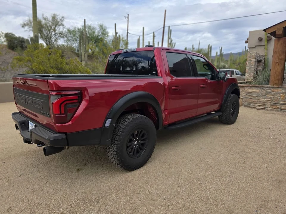2025 Ford Super Duty 5th Gen - Image 9 of 15