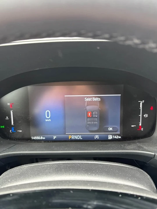2025 Ford Escape - Image 12 of 19