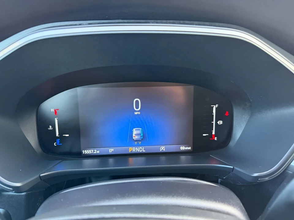 2025 Ford Escape - Image 17 of 21