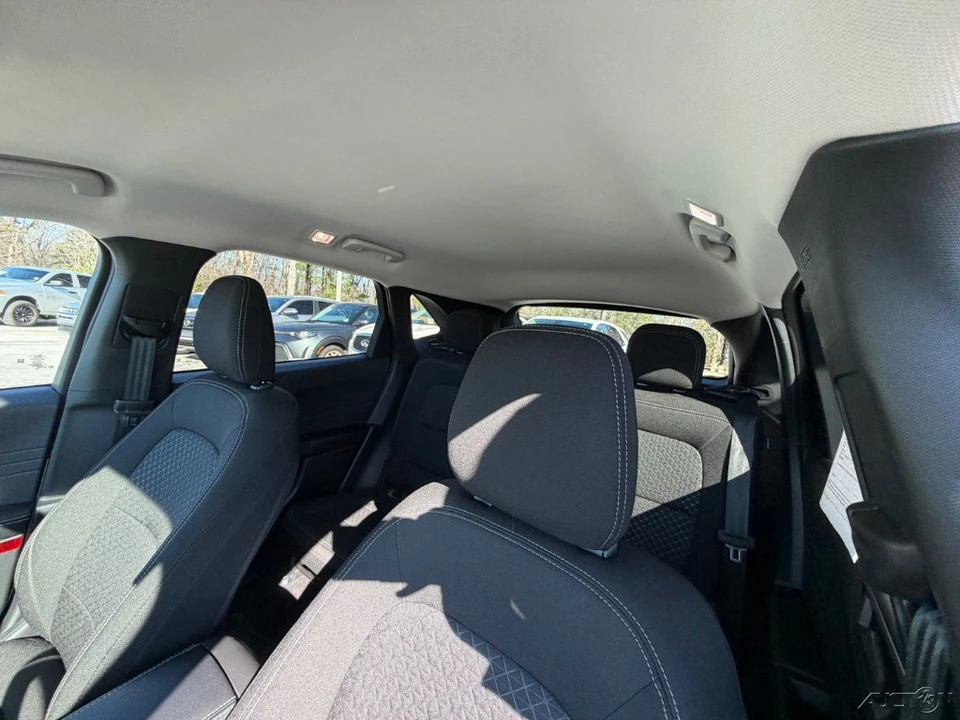 2025 Ford Escape - Image 11 of 12