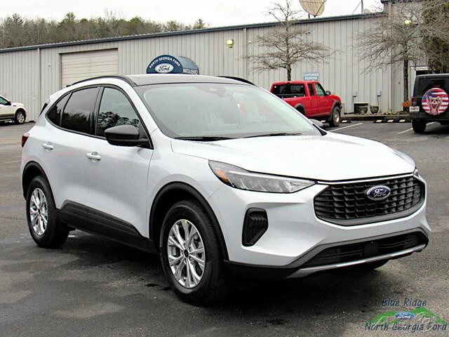 2025 Ford Escape - Image 4 of 21