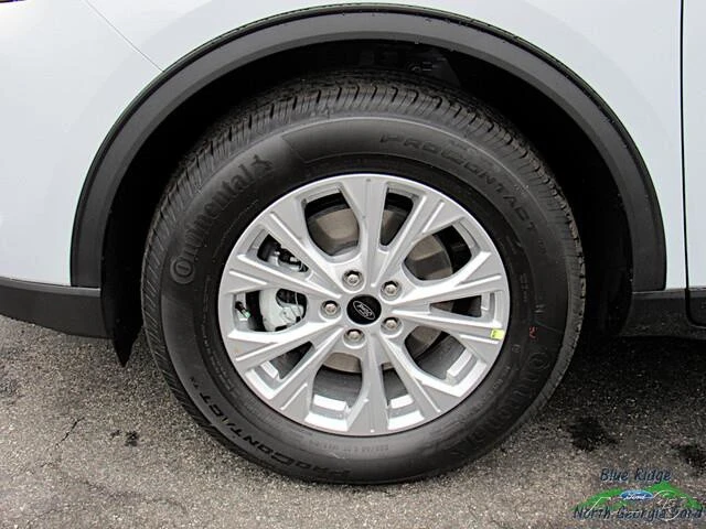 2025 Ford Escape - Image 9 of 21