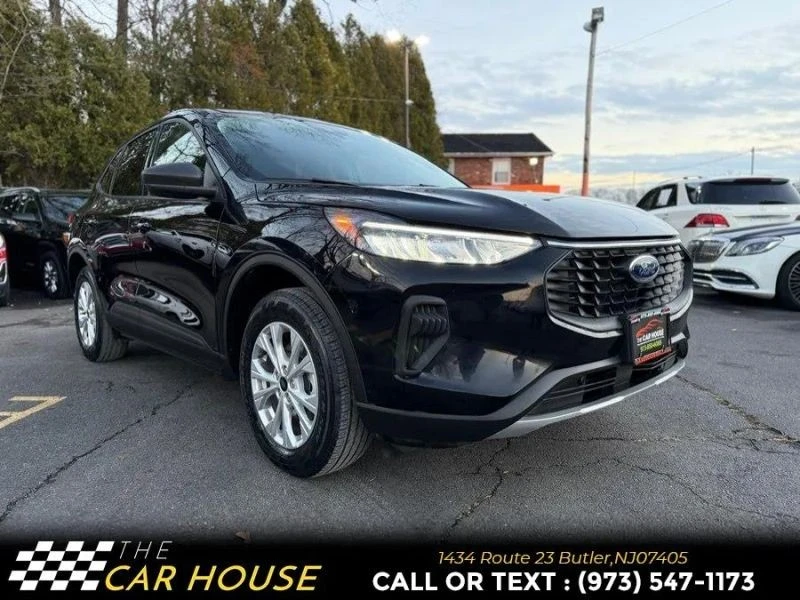 2025 Ford Escape - Image 6 of 12