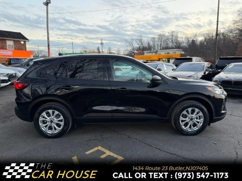 2025 Ford Escape - Image 7 of 12