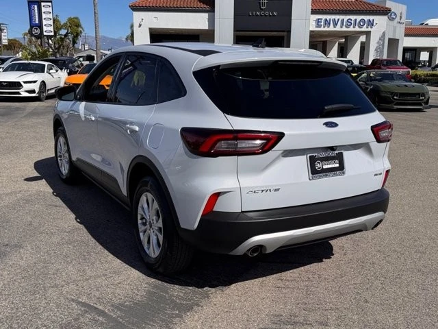 2025 Ford Escape - Image 10 of 21