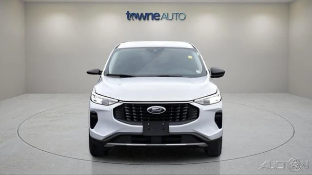 2025 Ford Escape - Image 8 of 21