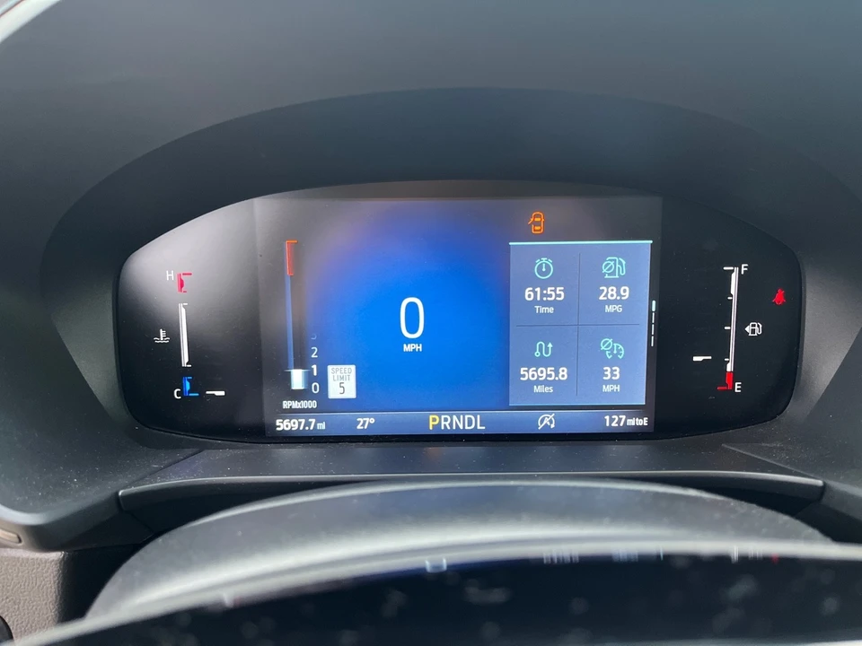 2025 Ford Escape - Image 15 of 21