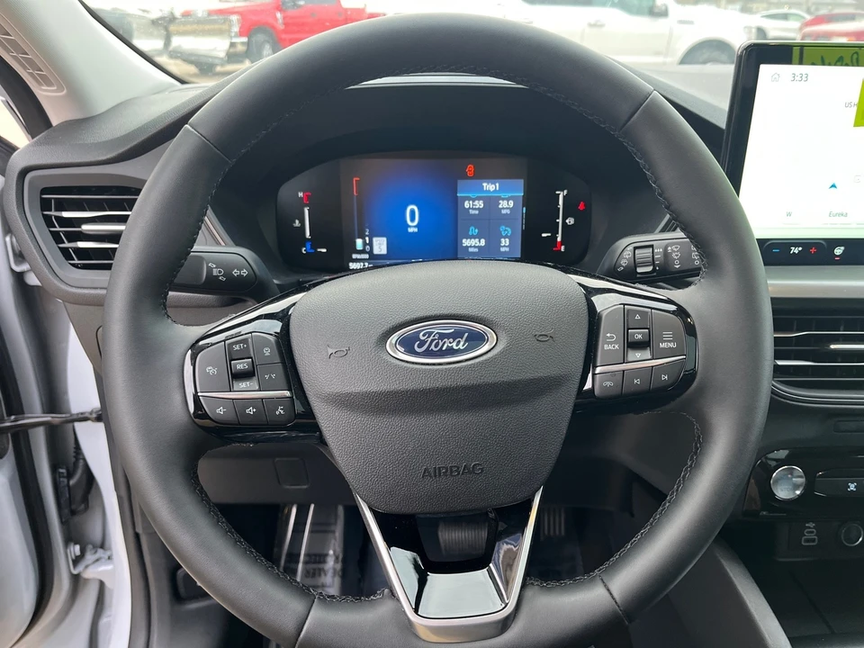 2025 Ford Escape - Image 14 of 21
