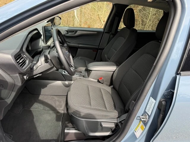 2025 Ford Escape - Image 11 of 12