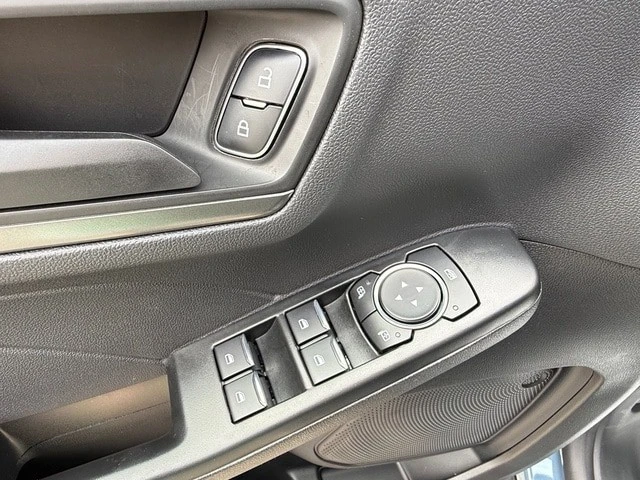 2025 Ford Escape - Image 12 of 21