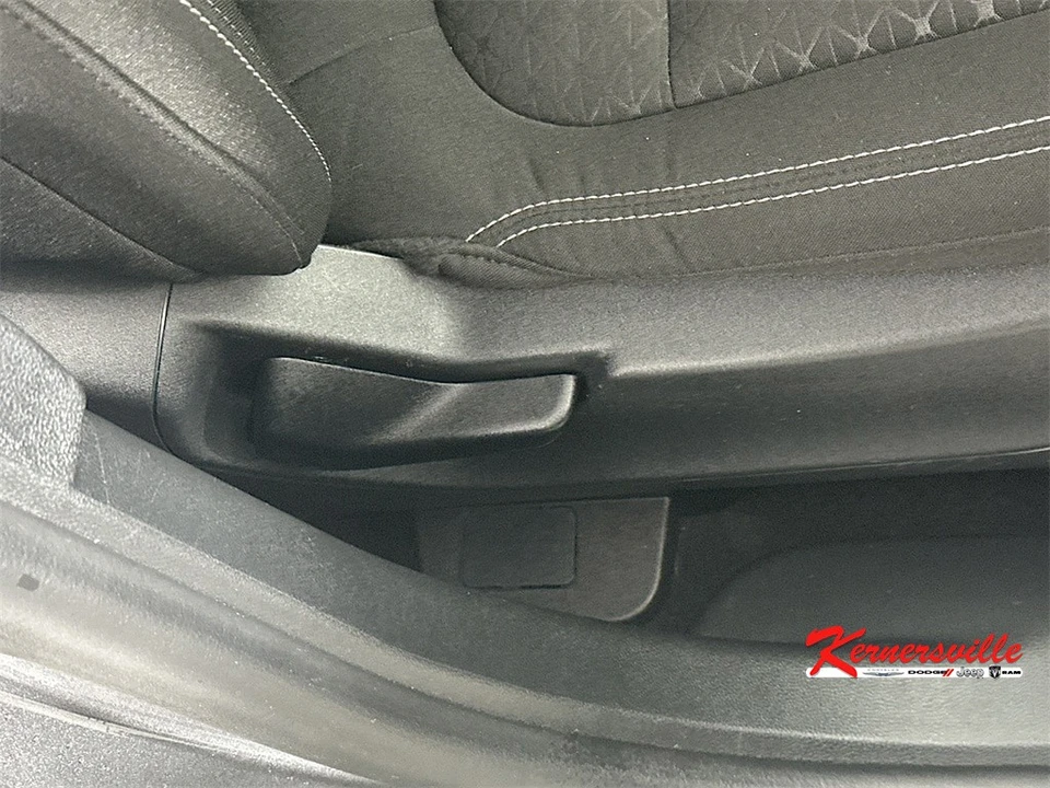 2025 Ford Escape - Image 21 of 21