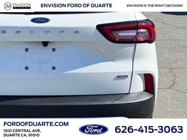 2025 Ford Escape - Image 10 of 12