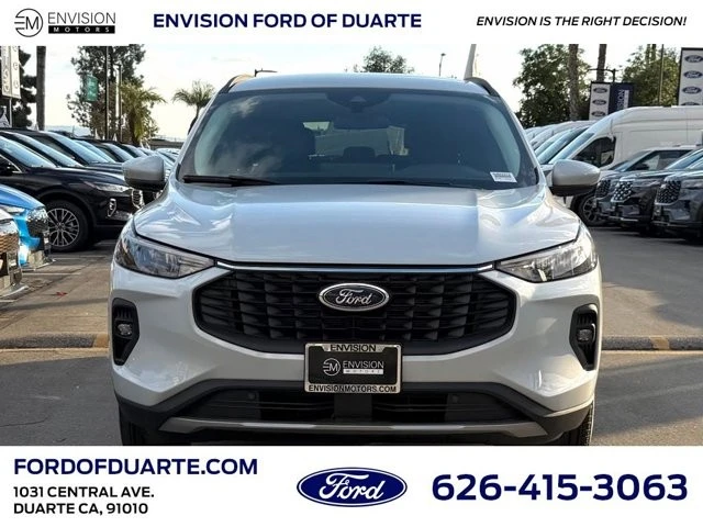 2025 Ford Escape - Image 3 of 12