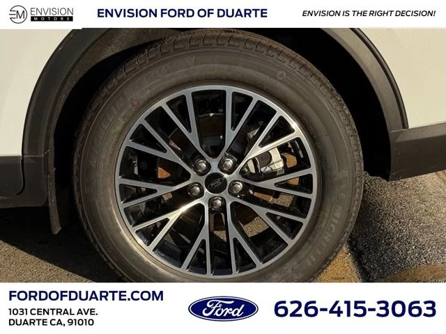 2025 Ford Escape - Image 11 of 12
