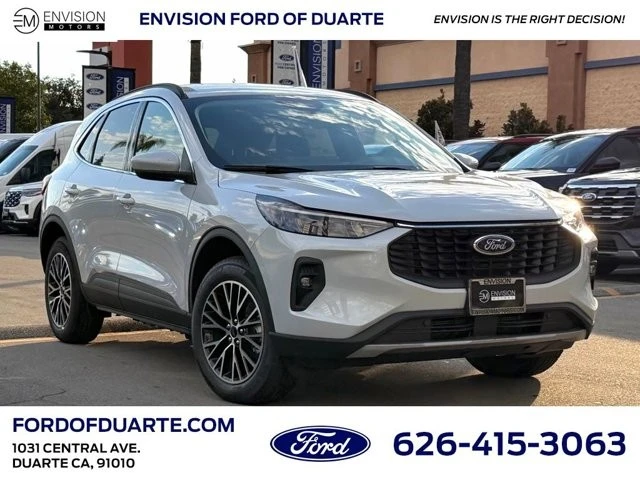 2025 Ford Escape - Image 2 of 12