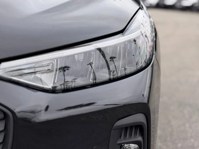 2025 Ford Escape - Image 8 of 12