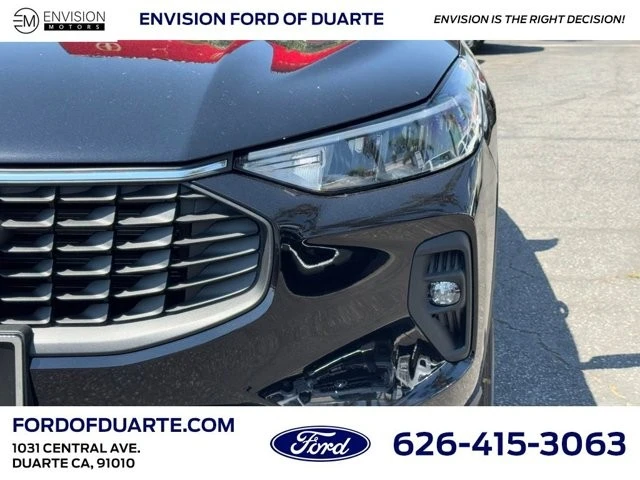 2025 Ford Escape - Image 7 of 12