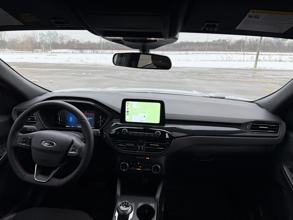 2025 Ford Escape - Image 16 of 21