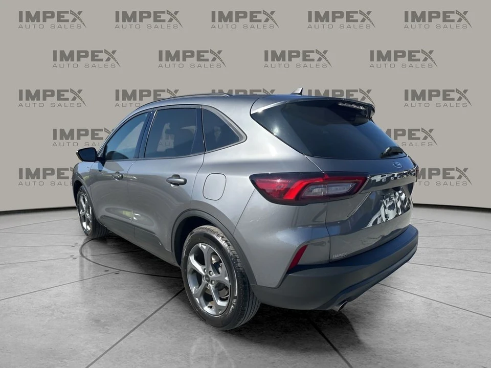 2025 Ford Escape - Image 3 of 12