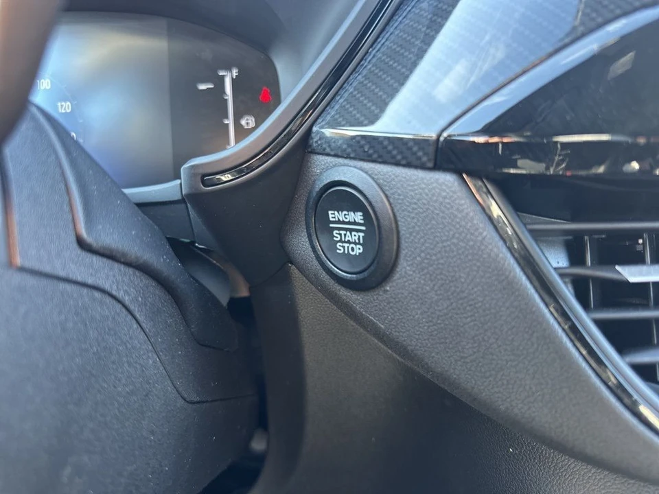 2025 Ford Escape - Image 20 of 21