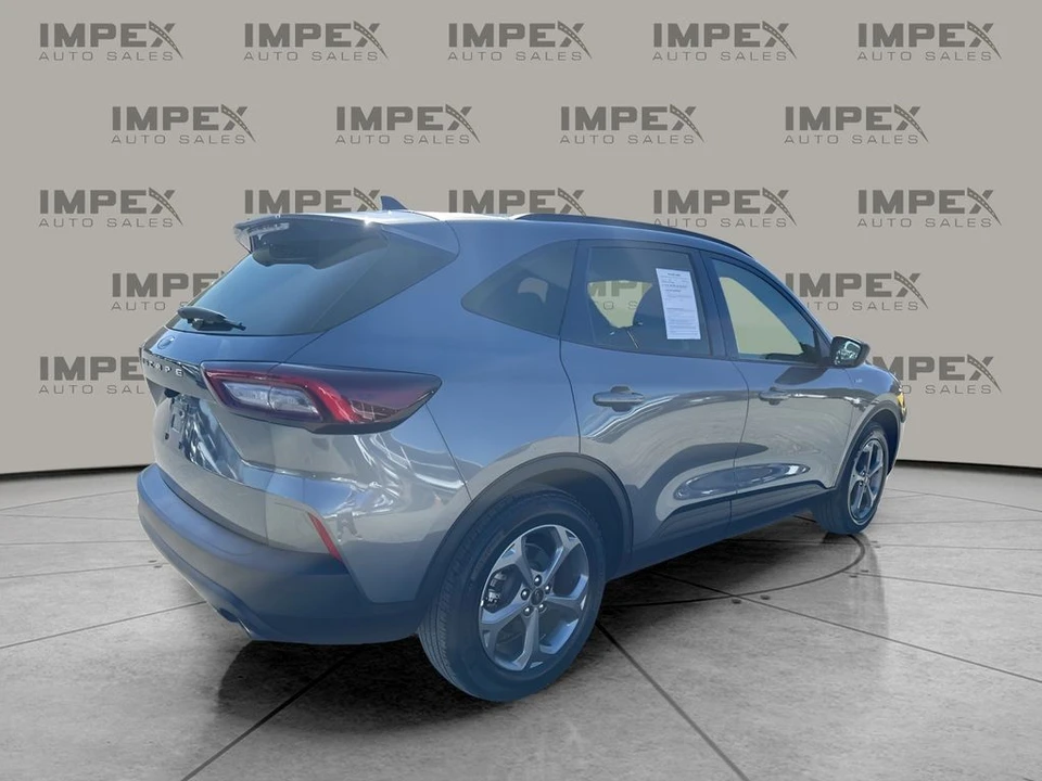 2025 Ford Escape - Image 5 of 21