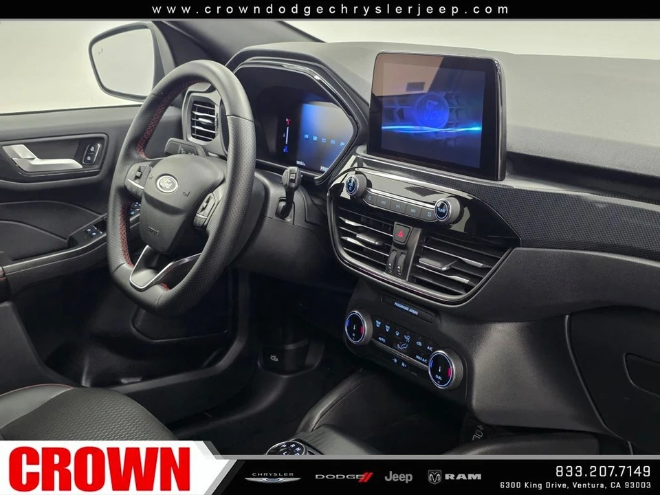 2025 Ford Escape - Image 11 of 21