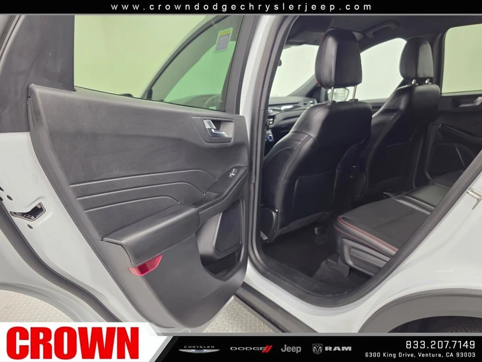 2025 Ford Escape - Image 20 of 21