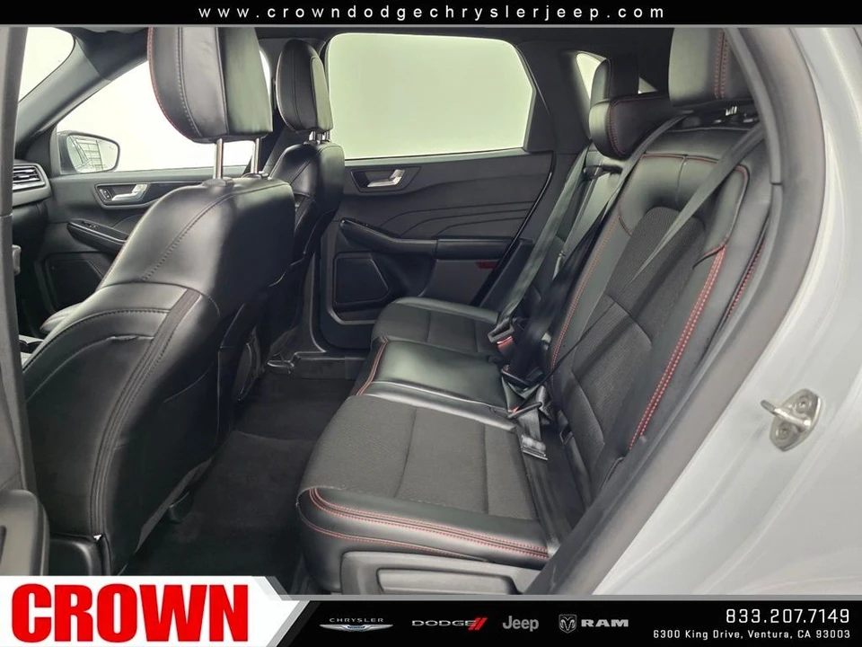 2025 Ford Escape - Image 19 of 21