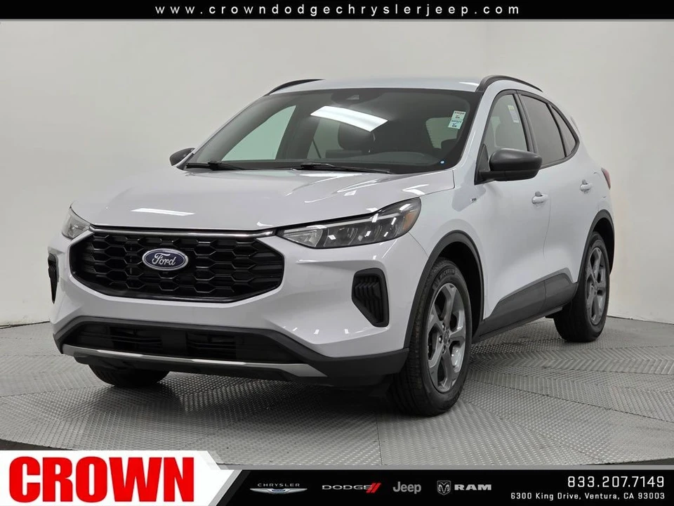 2025 Ford Escape - Image 3 of 21
