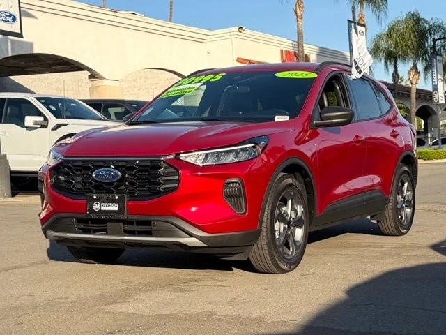 2025 Ford Escape - Image 4 of 12