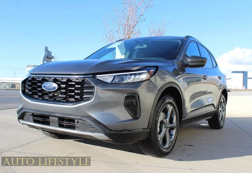 2025 Ford Escape - Image 5 of 21