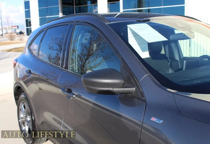 2025 Ford Escape - Image 20 of 21