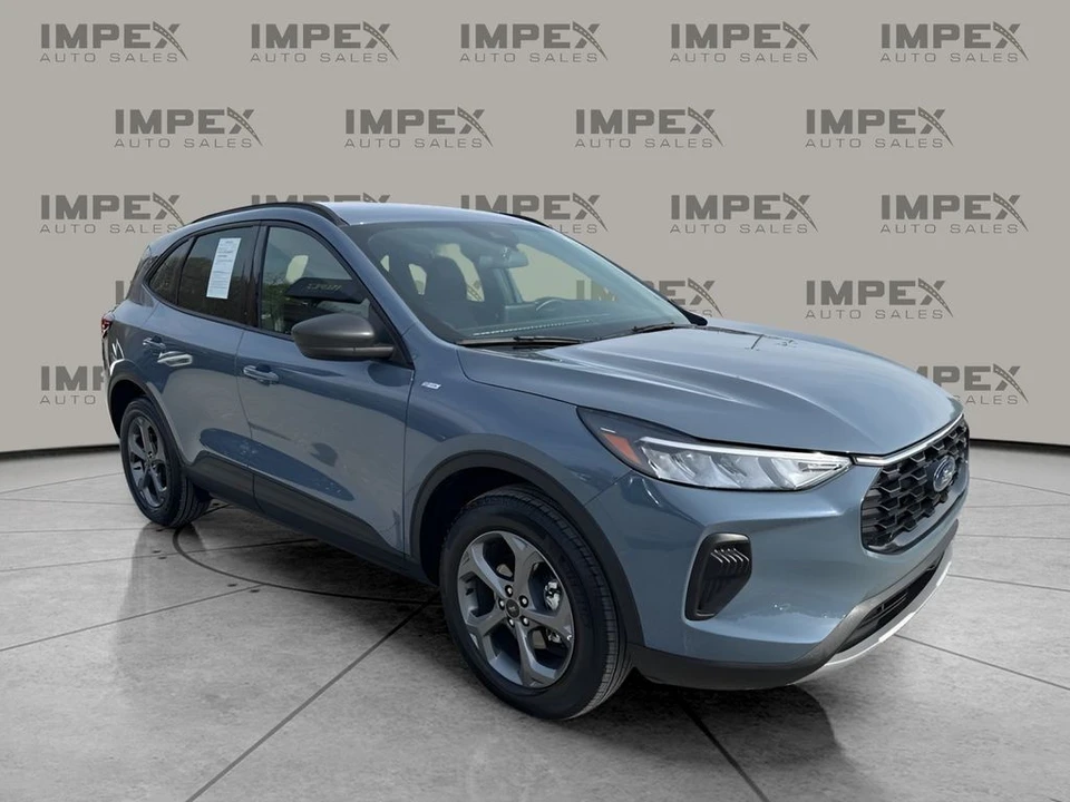 2025 Ford Escape - Image 7 of 12