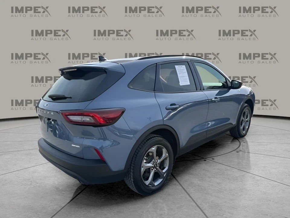 2025 Ford Escape - Image 5 of 21