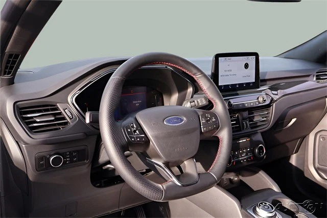 2025 Ford Escape - Image 11 of 21