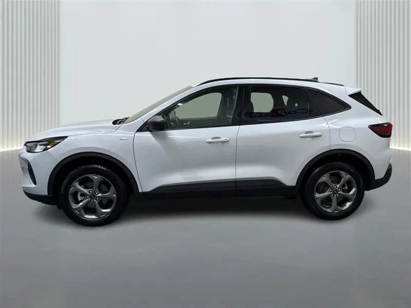 2025 Ford Escape - Image 2 of 12