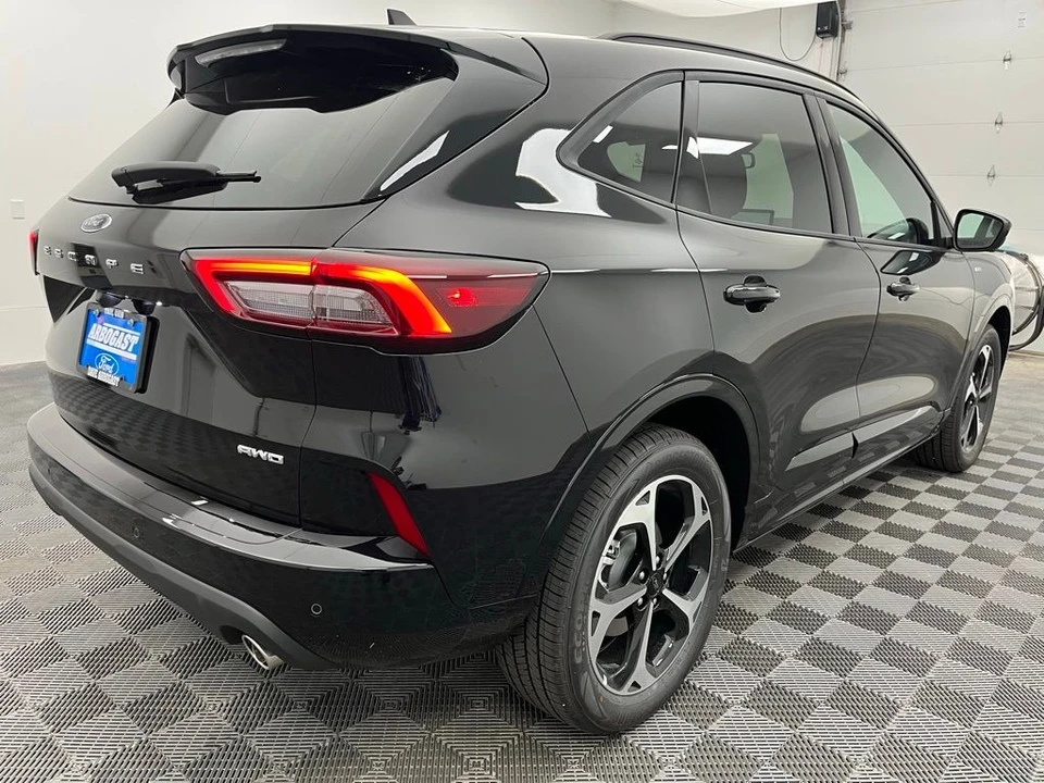 2025 Ford Escape - Image 6 of 12