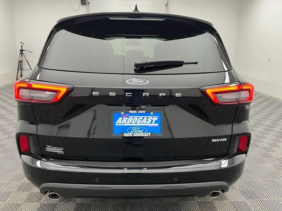 2025 Ford Escape - Image 7 of 12