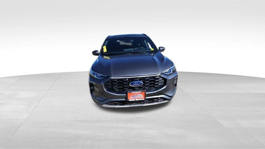 2025 Ford Escape - Image 3 of 21