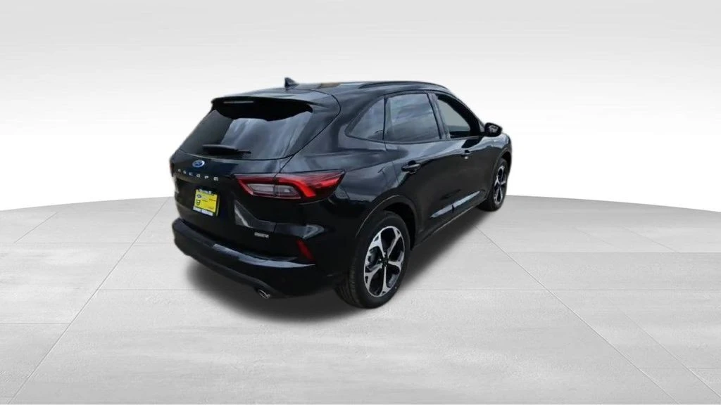 2025 Ford Escape - Image 8 of 21