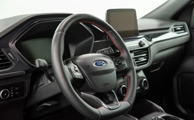 2025 Ford Escape - Image 10 of 12