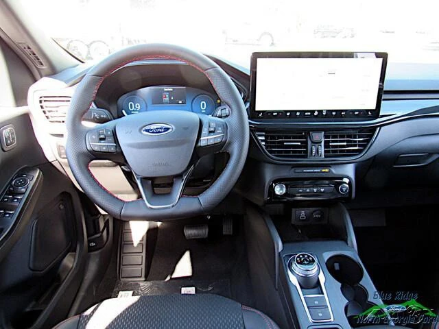 2025 Ford Escape - Image 7 of 21