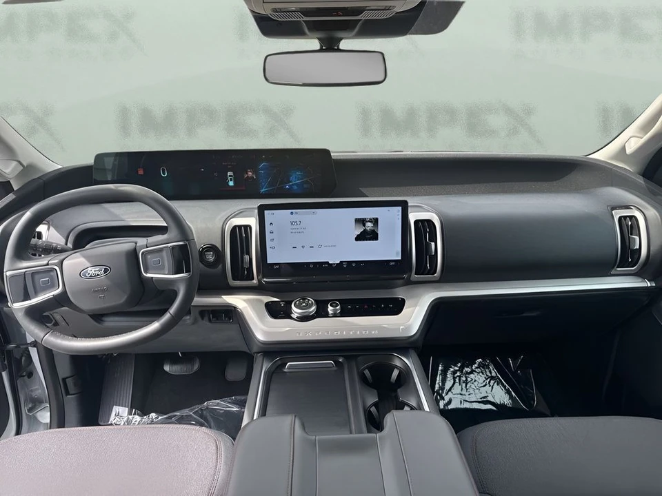2025 Ford Expedition 5th Gen - Image 13 of 21