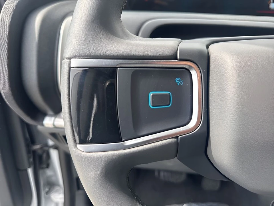 2025 Ford Expedition 5th Gen - Image 15 of 21