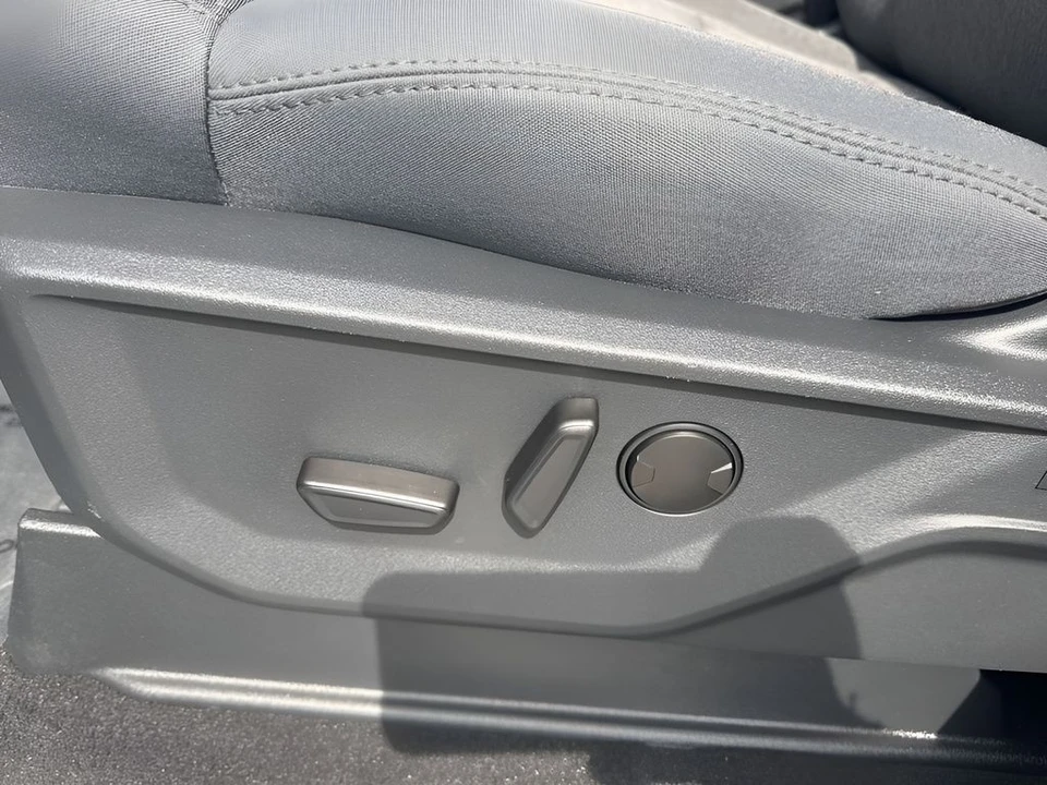 2025 Ford Expedition 5th Gen - Image 10 of 21
