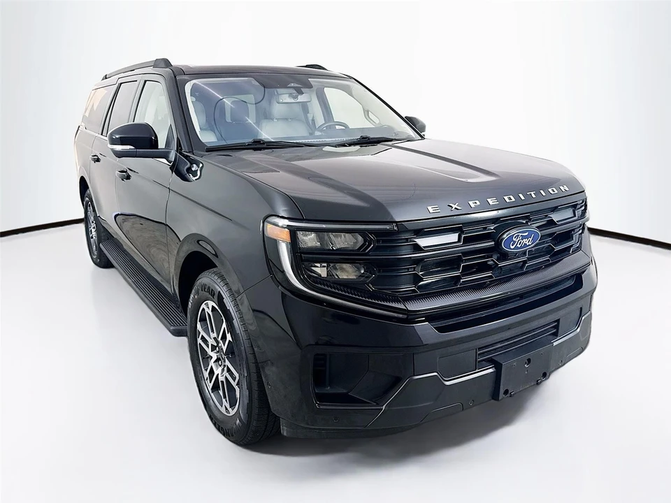 2025 Ford Expedition 5th Gen - Image 5 of 21