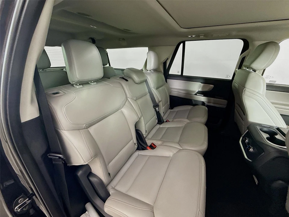 2025 Ford Expedition 5th Gen - Image 21 of 21